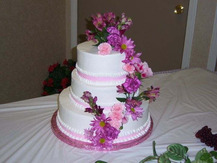 Wedding Cakes Detroit
 Kakes by Blossom Wedding Cake Detroit MI WeddingWire