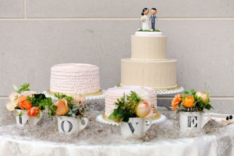 Wedding Cakes Display Ideas
 Picture How To Display Multiple Wedding Cakes 27