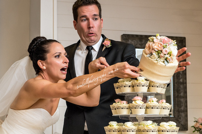 Wedding Cakes Fail
 Cake Cutting Fail…