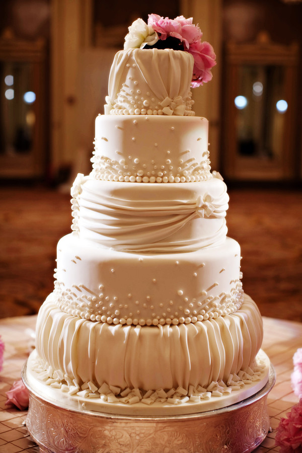 Wedding Cakes Fondant
 Ruffled Fondant Wedding Cake Elizabeth Anne Designs The
