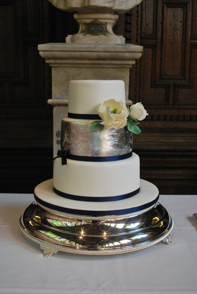 Wedding Cakes For 200 Guests
 Silver Leaf Wedding Cake Archives Little Bear Cakery