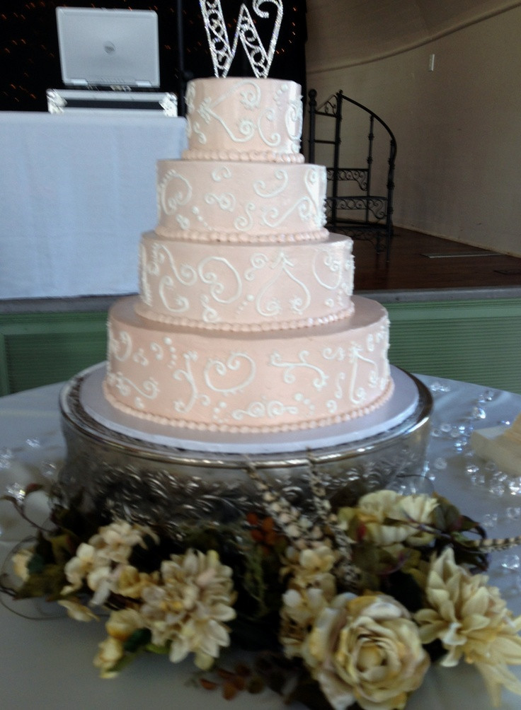 Wedding Cakes For 200 Guests
 42 best Wedding Cakes images on Pinterest