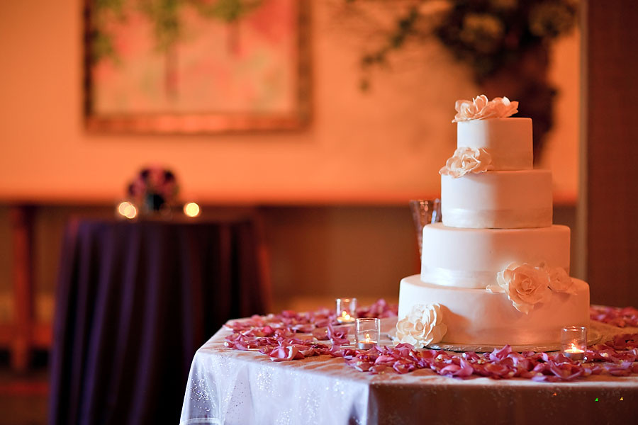 Wedding Cakes For 200 Guests
 The Beehive Gardenia Wedding Cake