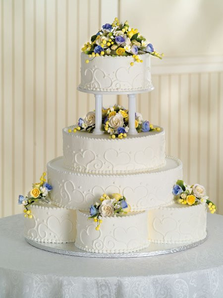 Wedding Cakes From Publix
 Apron s Event Planning Publix GreenWise Market Reviews