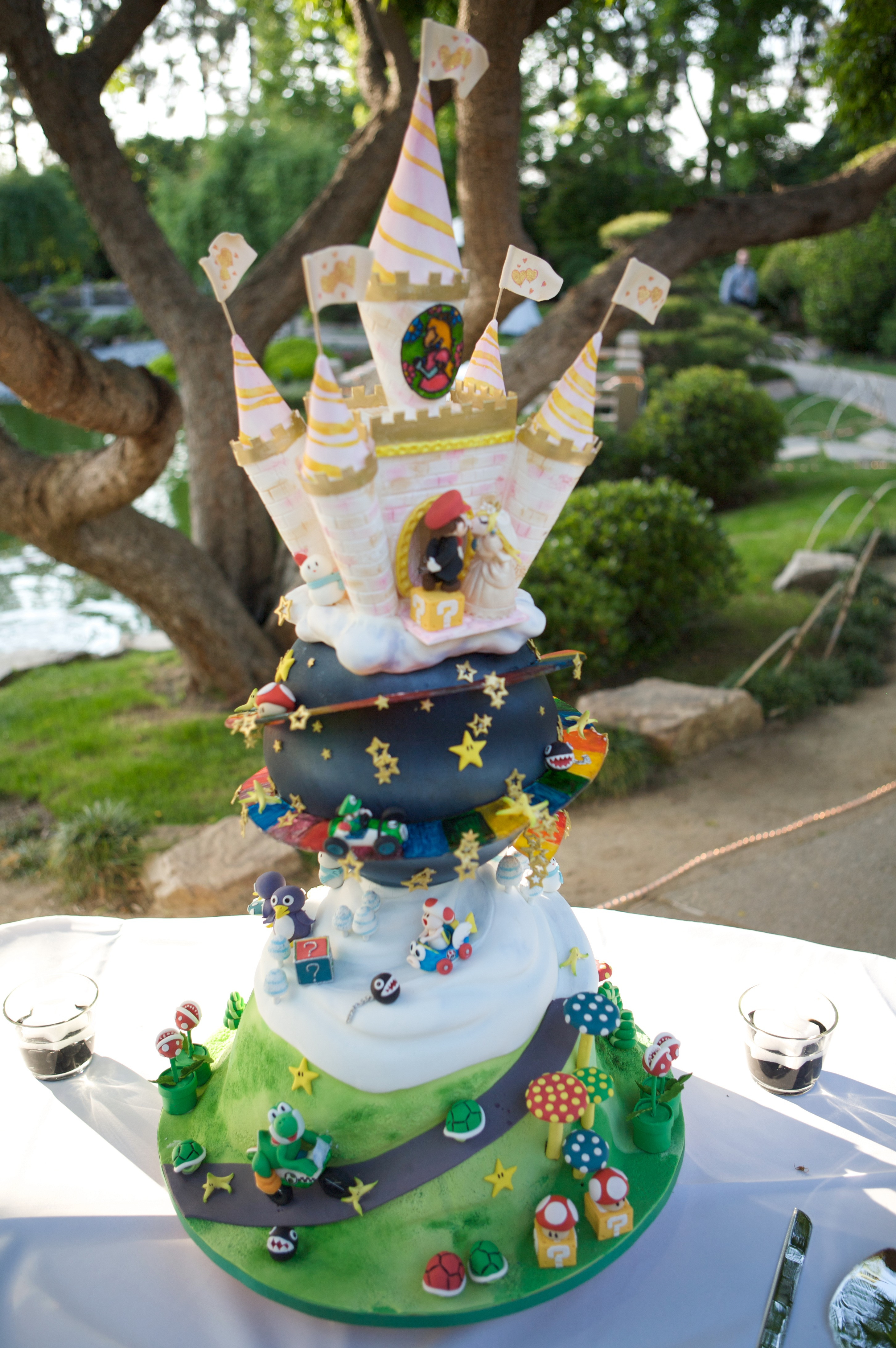 Wedding Cakes Games
 This is the Best Video Game Wedding Cake I ve Ever Seen