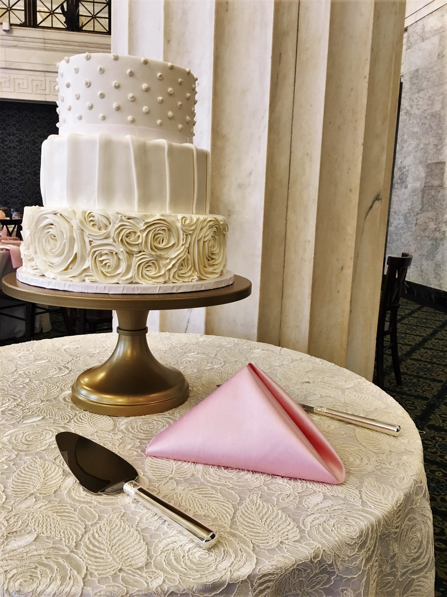 Wedding Cakes Grand Rapids
 grand rapids wedding cake