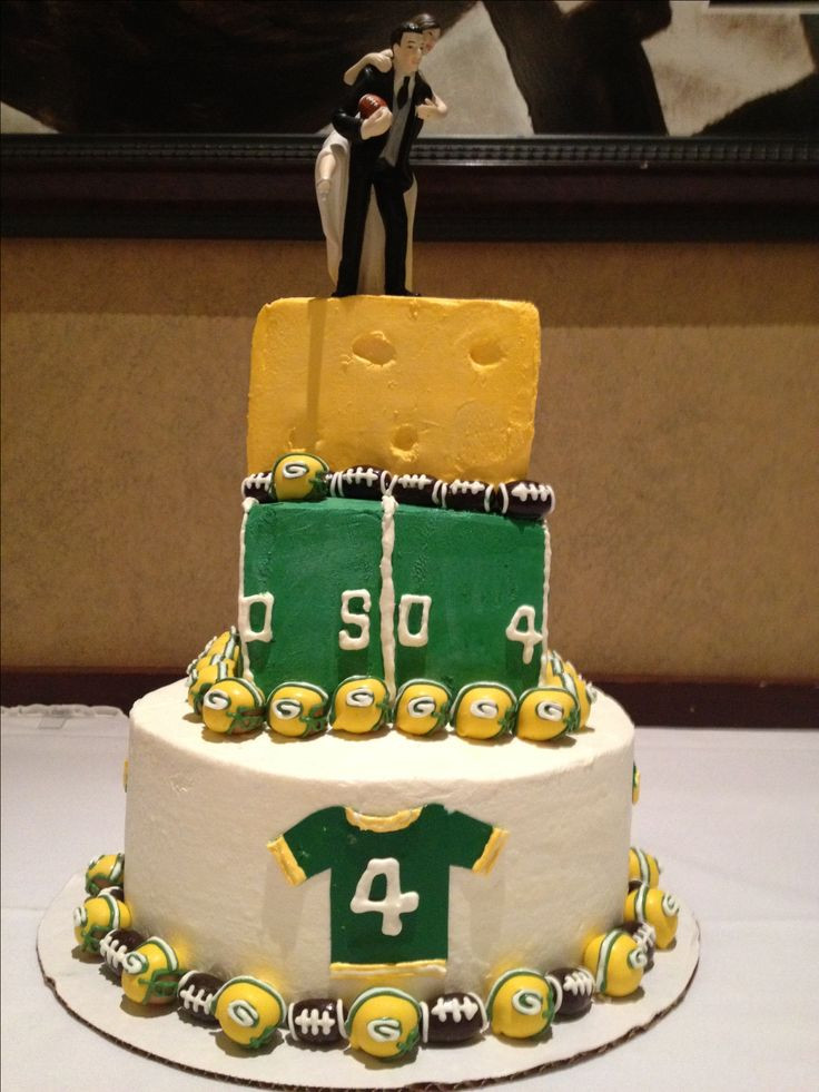 Wedding Cakes Green Bay
 39 best images about My Greenbay Packers Birthday Cakes on