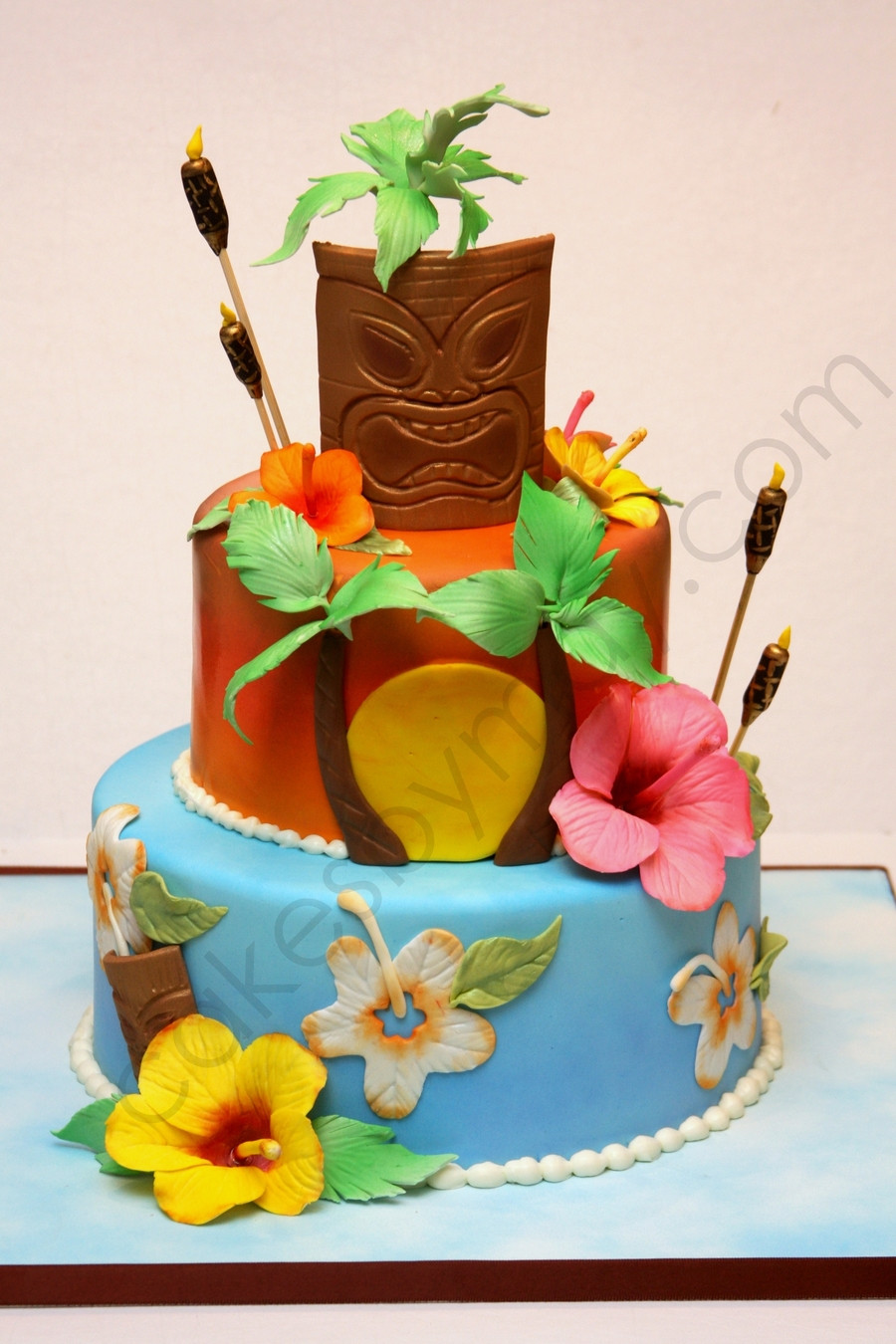 Wedding Cakes Hawaii
 Hawaiian Themed Birthday Cake CakeCentral