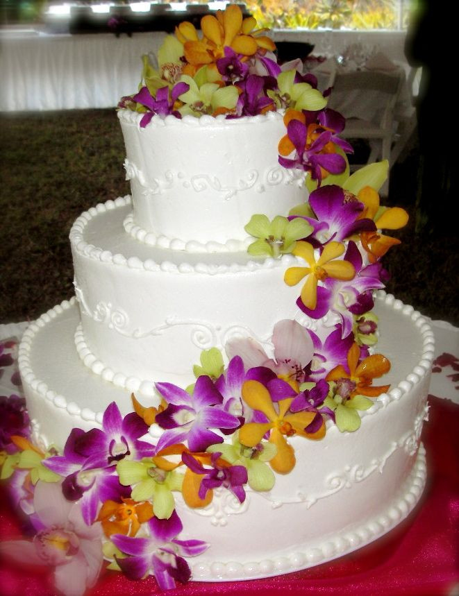 Wedding Cakes Hawaii
 25 best ideas about Hawaiian Wedding Cakes on Pinterest