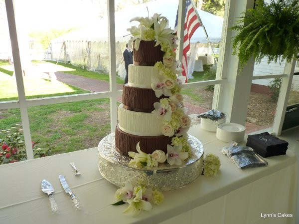 Wedding Cakes Huntsville Al
 Lynn s Cakes Reviews & Ratings Wedding Cake Alabama