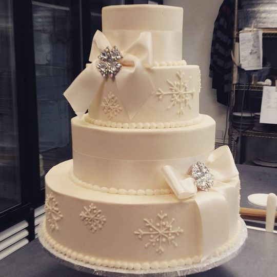Wedding Cakes In Dallas Tx
 Kari s Cakes Wedding Cake Dallas TX WeddingWire