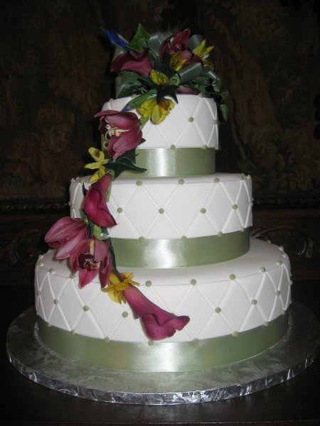 Wedding Cakes In Orlando
 Cut The Cake Orlando FL Wedding Cake