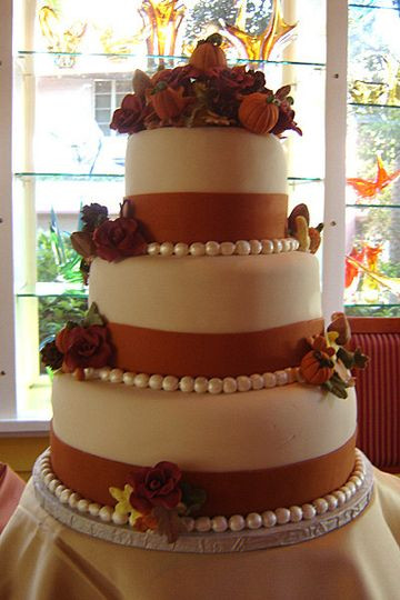 Wedding Cakes In Orlando
 Annettes Cakes Wedding Cake Orlando FL WeddingWire