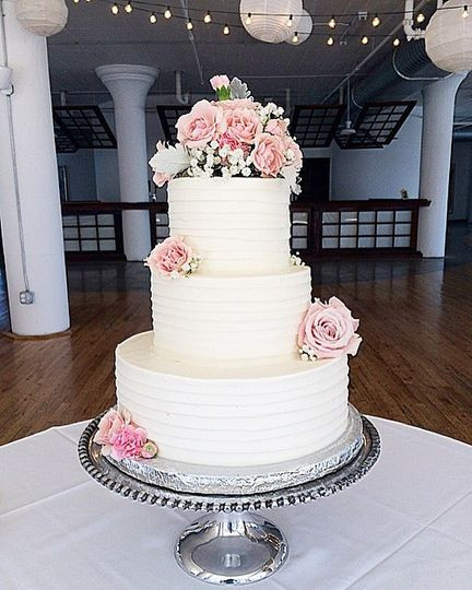 Wedding Cakes In St Louis
 Made by Lia Wedding Cake Saint Louis MO WeddingWire