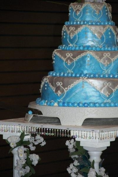 Wedding Cakes Indiana
 To The Extreme Cakes Wedding Cake Indiana Indianapolis