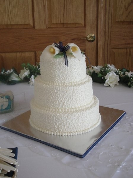 Wedding Cakes Indiana
 Indy Cakes Wedding Cake Indianapolis IN WeddingWire