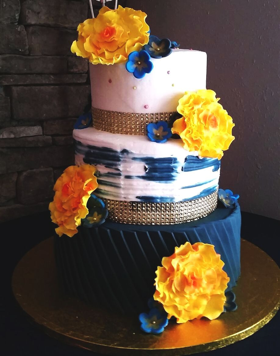 Wedding Cakes Joplin Mo
 Custom Cakes Smallcakes of Joplin MO