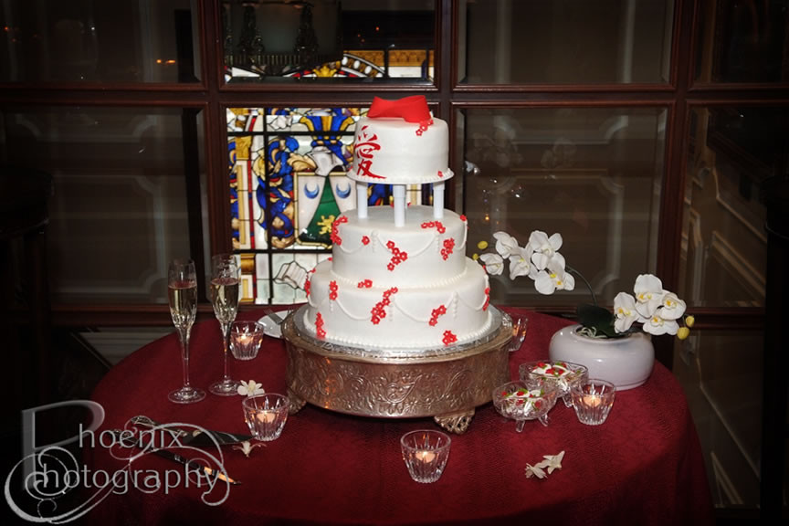 Wedding Cakes Kansas City Mo
 Icing on the Cake We Bake to Differ Kansas City Wedding