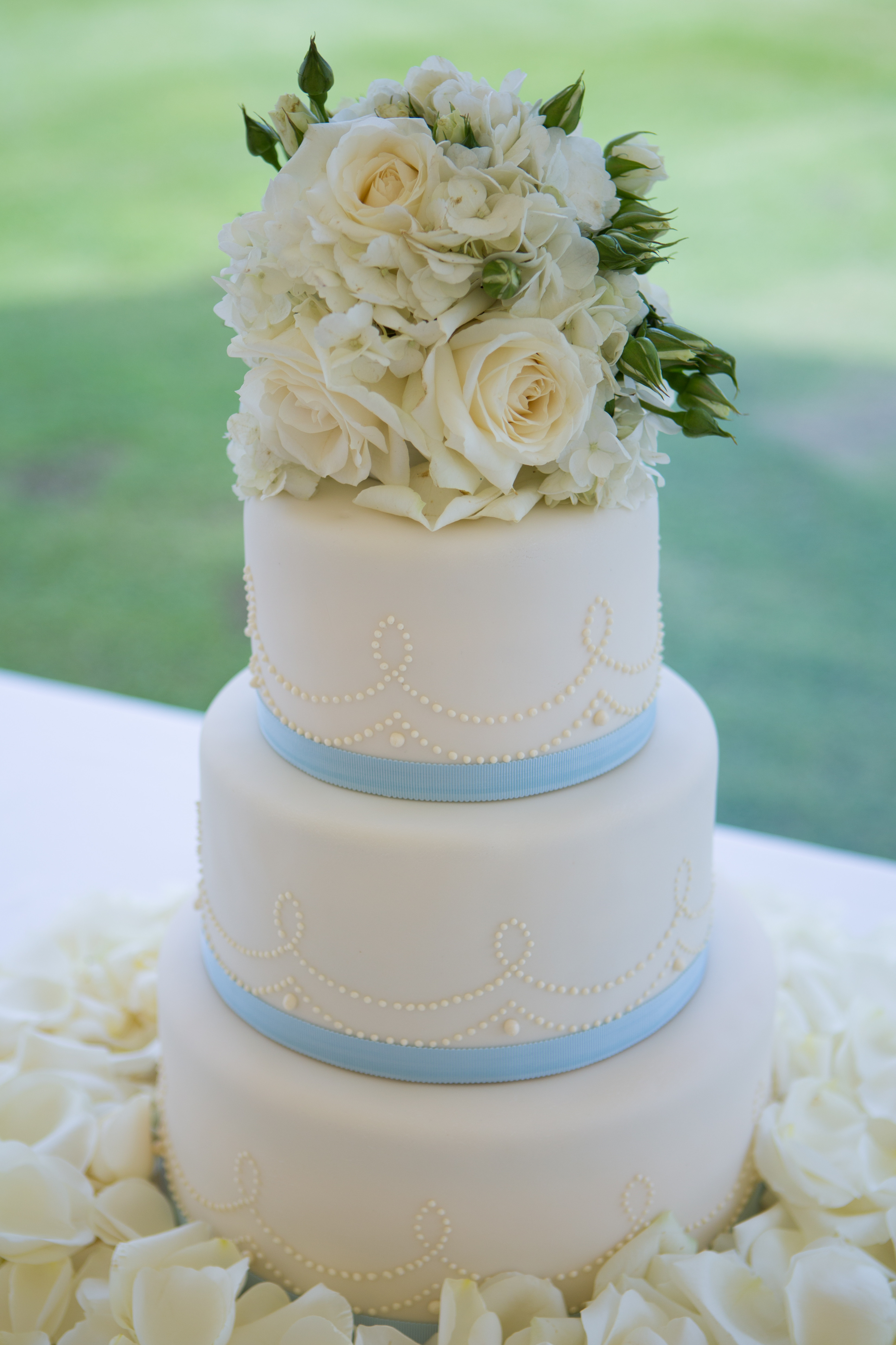 Wedding Cakes Katy Tx
 Ivory and Blue Wedding Cakes North London