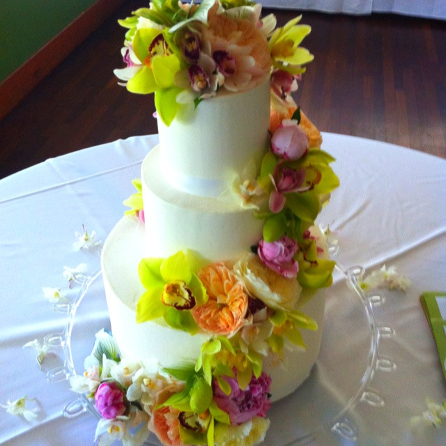 Wedding Cakes Kauai
 Beautiful wedding cake wedding kauai hawaii