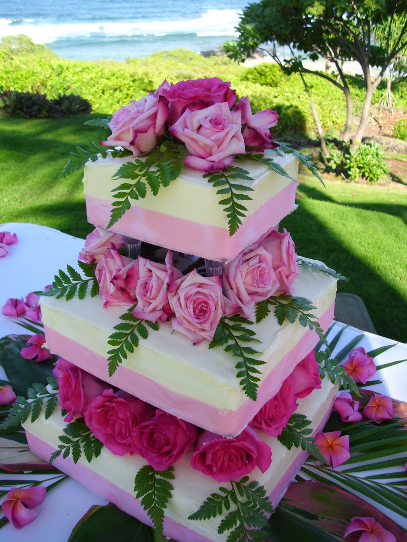 Wedding Cakes Kauai
 Kauai wedding cakes idea in 2017