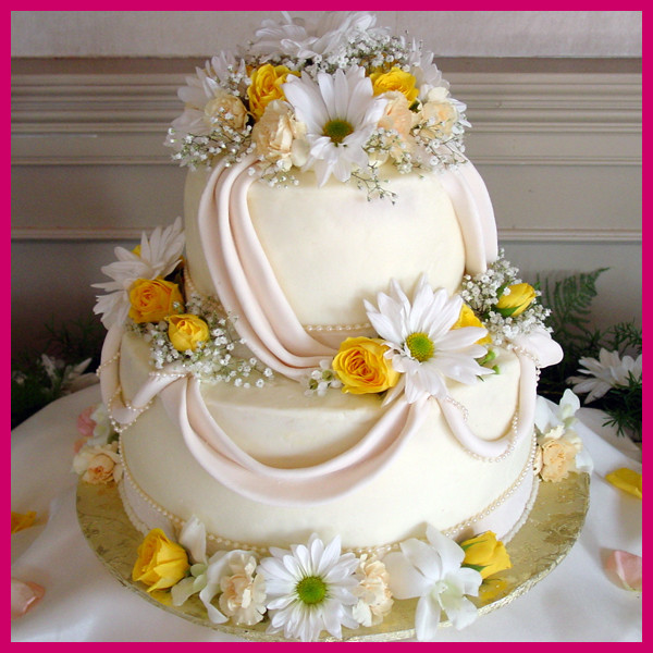 Wedding Cakes Knoxville
 Daisy Cake pany Wedding Cake Knoxville TN