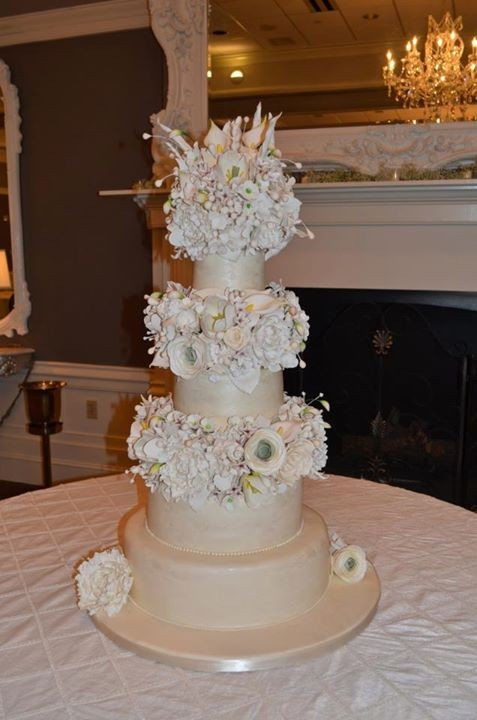 Wedding Cakes Lafayette La
 Edible Elegance Wedding Cake Louisiana New Orleans