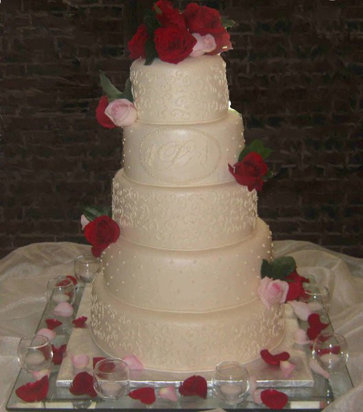 Wedding Cakes Little Rock Ar
 TracyCakes Little Rock AR Wedding Cake