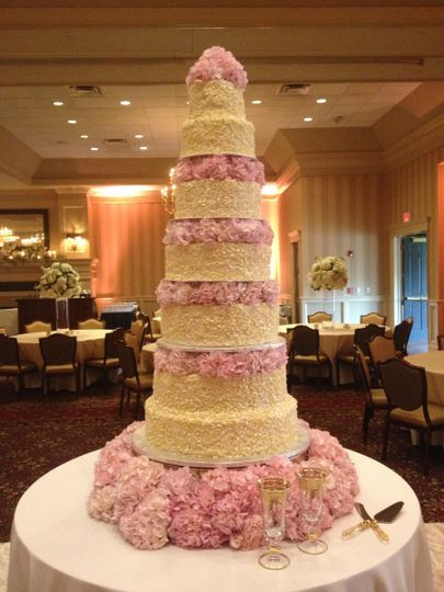 Wedding Cakes Little Rock Ar
 TracyCakes Wedding Cake Little Rock AR WeddingWire