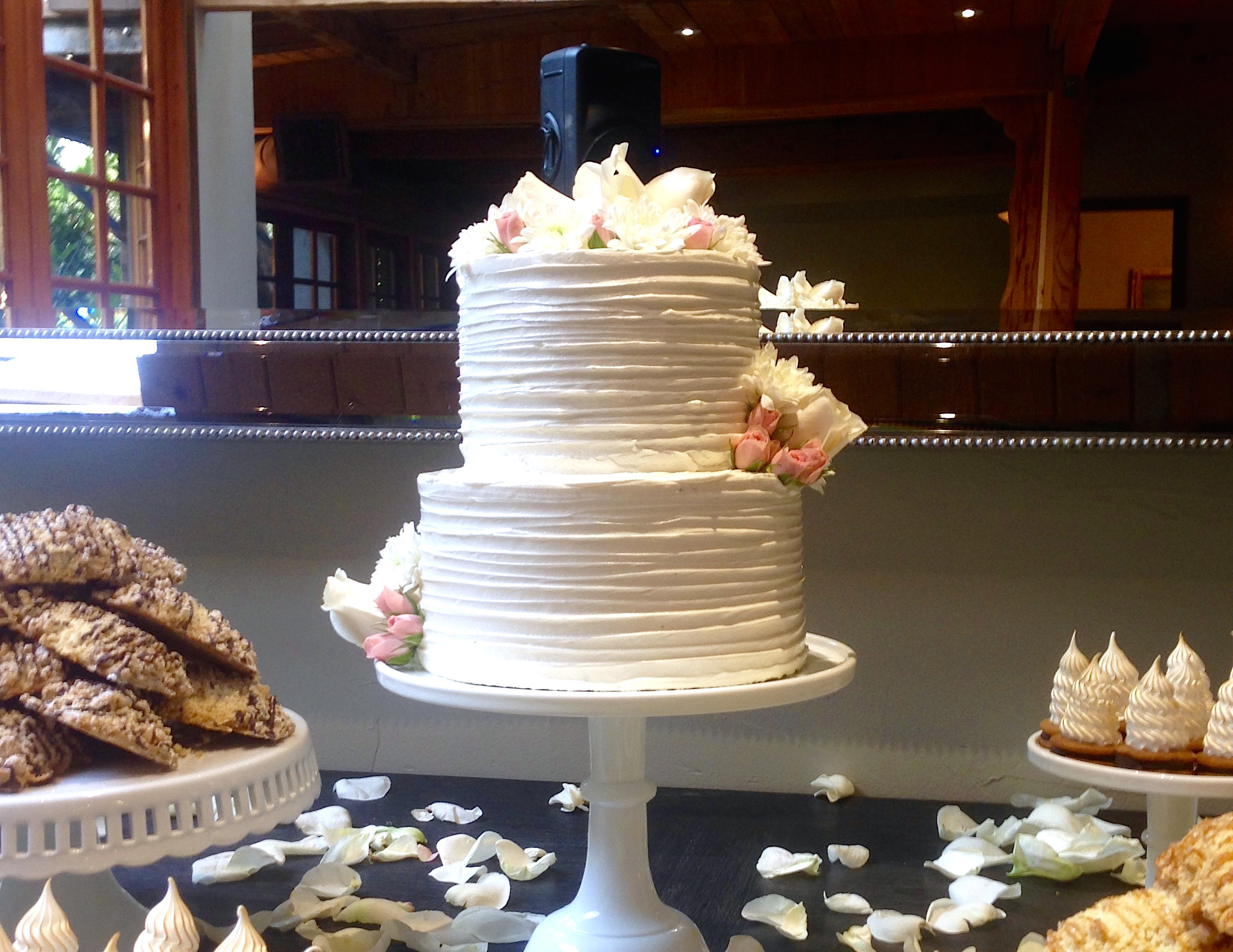 Wedding Cakes Los Angeles
 Best Places For Wedding Cakes In Los Angeles CBS Los Angeles