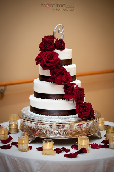 Wedding Cakes Madison Wi
 51 best Wedding Reds & Charcoal images on Pinterest