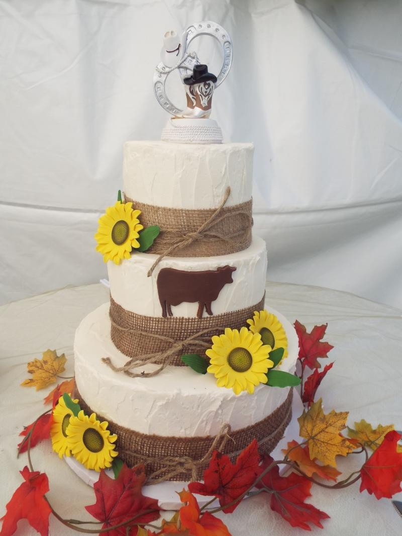 Wedding Cakes Maine
 A Beautiful Wedding & Cakes Designed for you Home