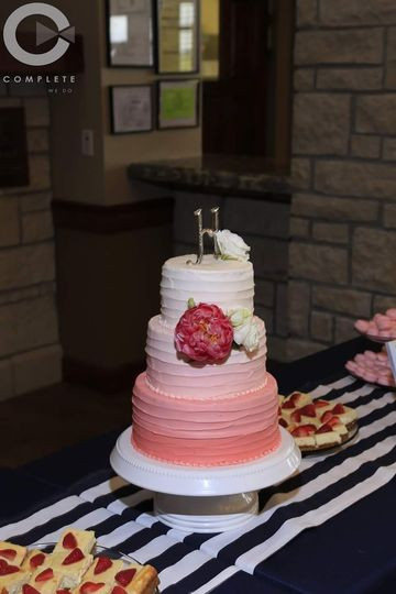 Wedding Cakes Manhattan Ks
 4 Cakes s Wedding Cake Kansas Topeka and