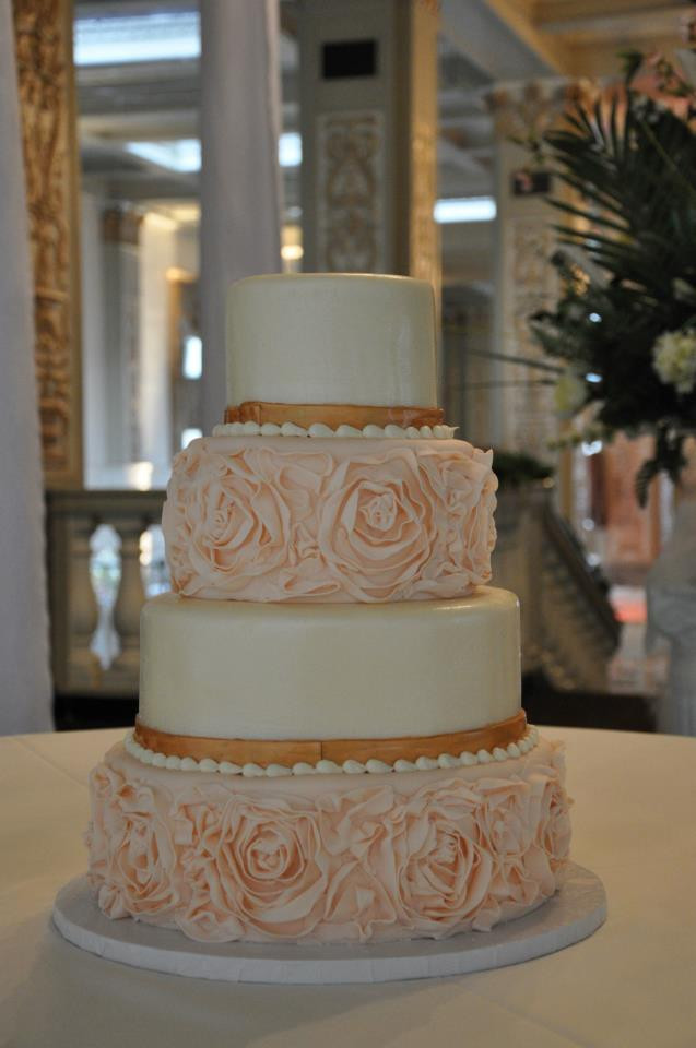 Wedding Cakes Memphis Tn
 Spectacular Spring Flavors for a Fabulous Wedding Cake