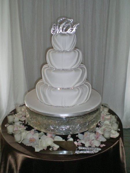 Wedding Cakes Miami
 Divine Delicacies Custom Cakes Miami FL Wedding Cake