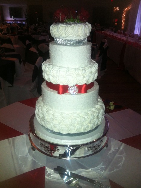 Wedding Cakes Milwaukee
 RICKS BAKERY LLC Best Wedding Cake in Milwaukee