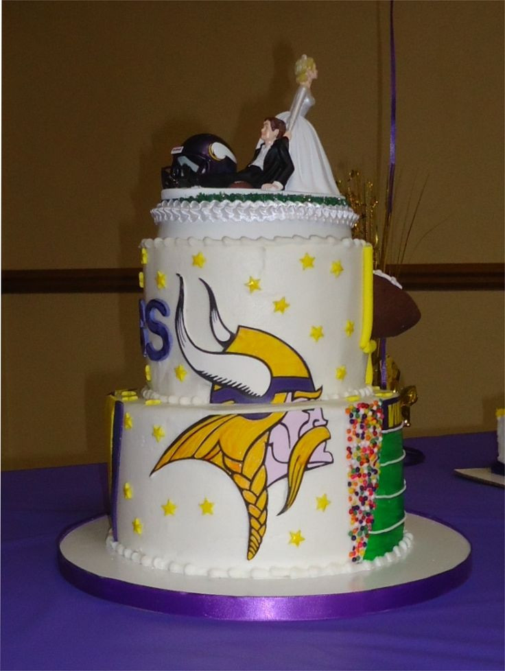 Wedding Cakes Mn
 17 Best images about Minnesota Vikings Cakes on Pinterest