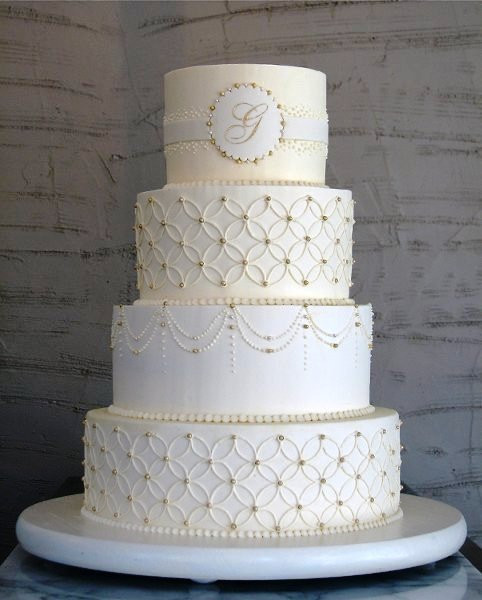 Wedding Cakes Monogram
 monogrammed wedding cakes