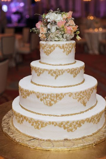 Wedding Cakes New Orleans
 Gambino s Bakeries Reviews & Ratings Wedding Cake