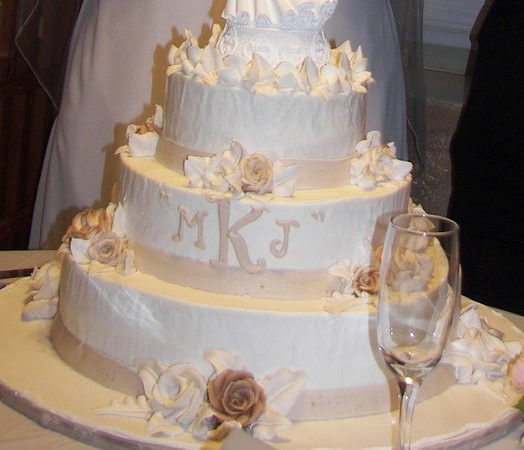 Wedding Cakes New Orleans
 New orleans wedding cake idea in 2017