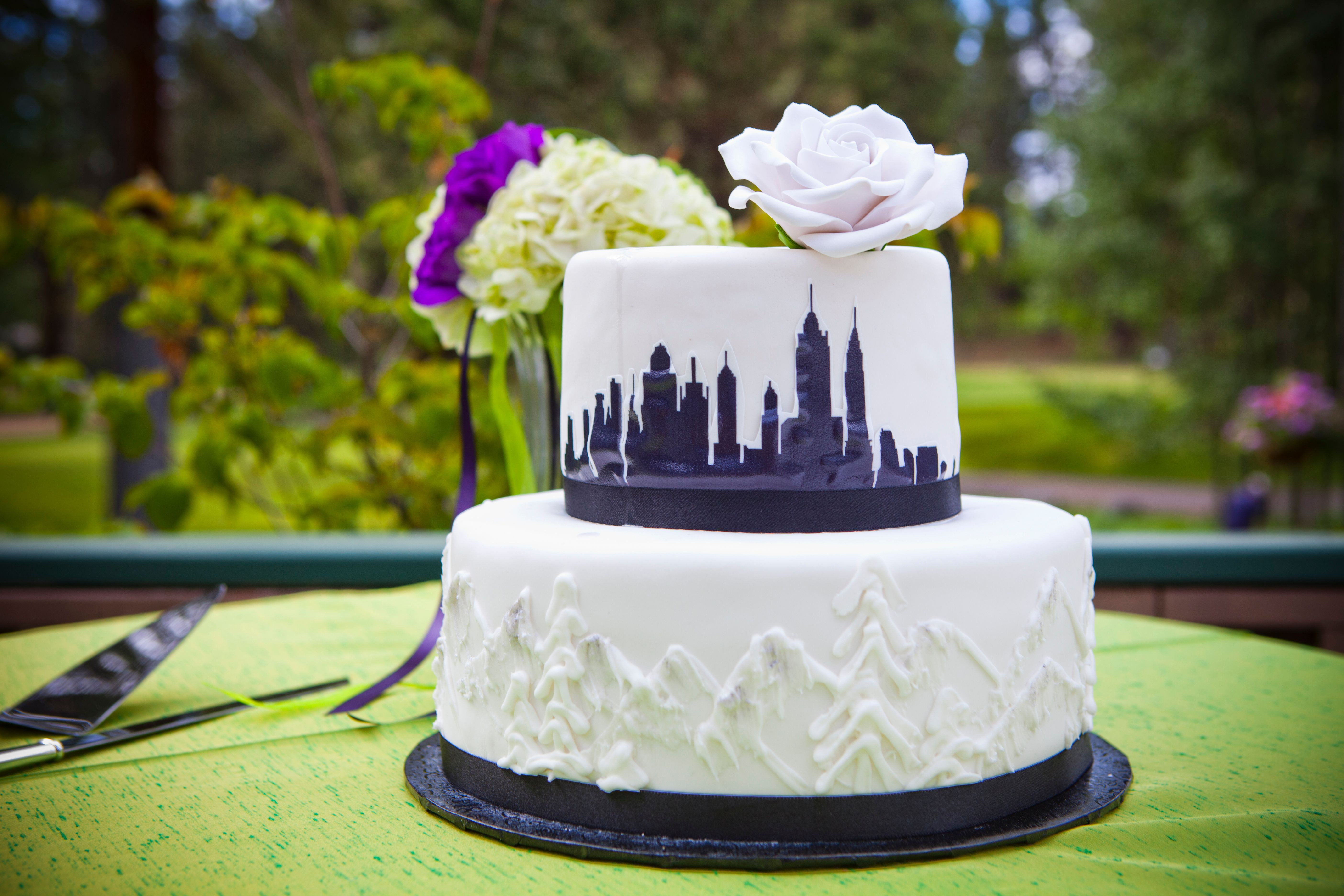 Wedding Cakes New York
 New York City Inspired Wedding Cake