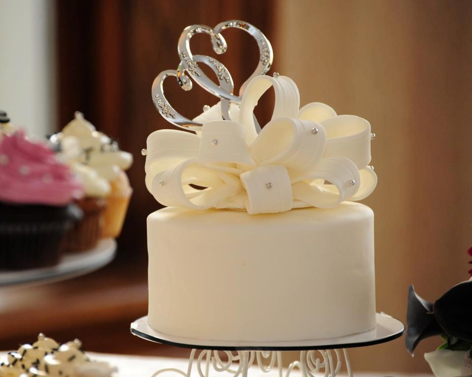 Wedding Cakes Ontario California
 Simply Yummy Bakery – Aurora tario