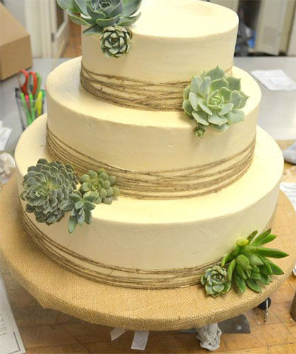 Wedding Cakes Orange County
 Great Dane Baking pany Wedding Cakes Orange County