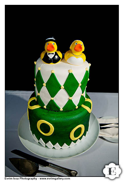Wedding Cakes Oregon
 Oregon Ducks Cake