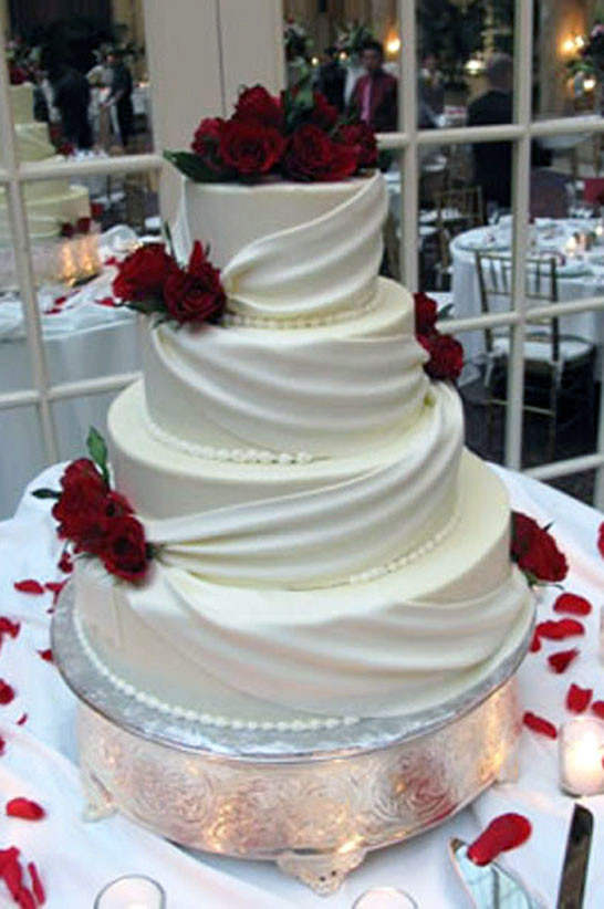 Wedding Cakes Ornaments
 Best Wedding Cake Decoration for Your Special Day