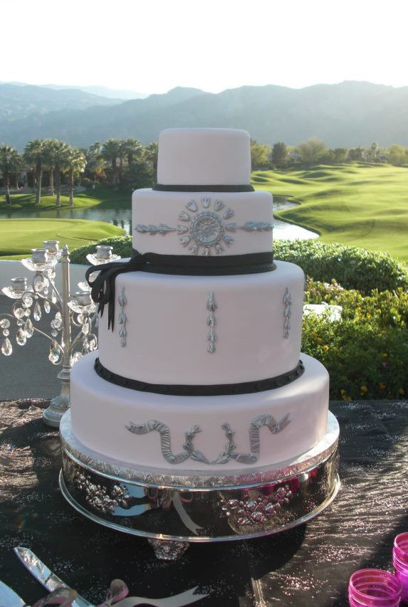 Wedding Cakes Palm Springs
 Cake cake and more cake Palm Springs Weddings