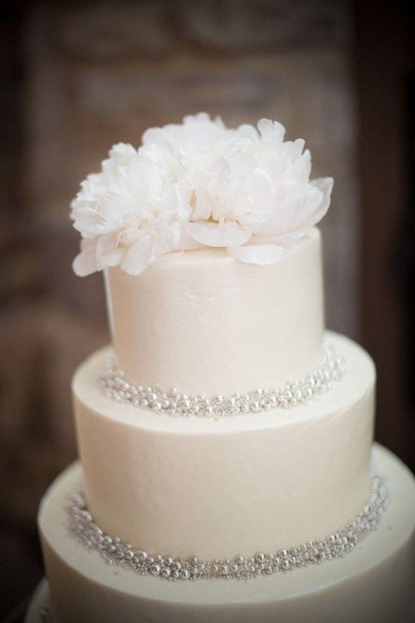 Wedding Cakes Pearls
 25 Fabulous Wedding Cake Ideas With Pearls