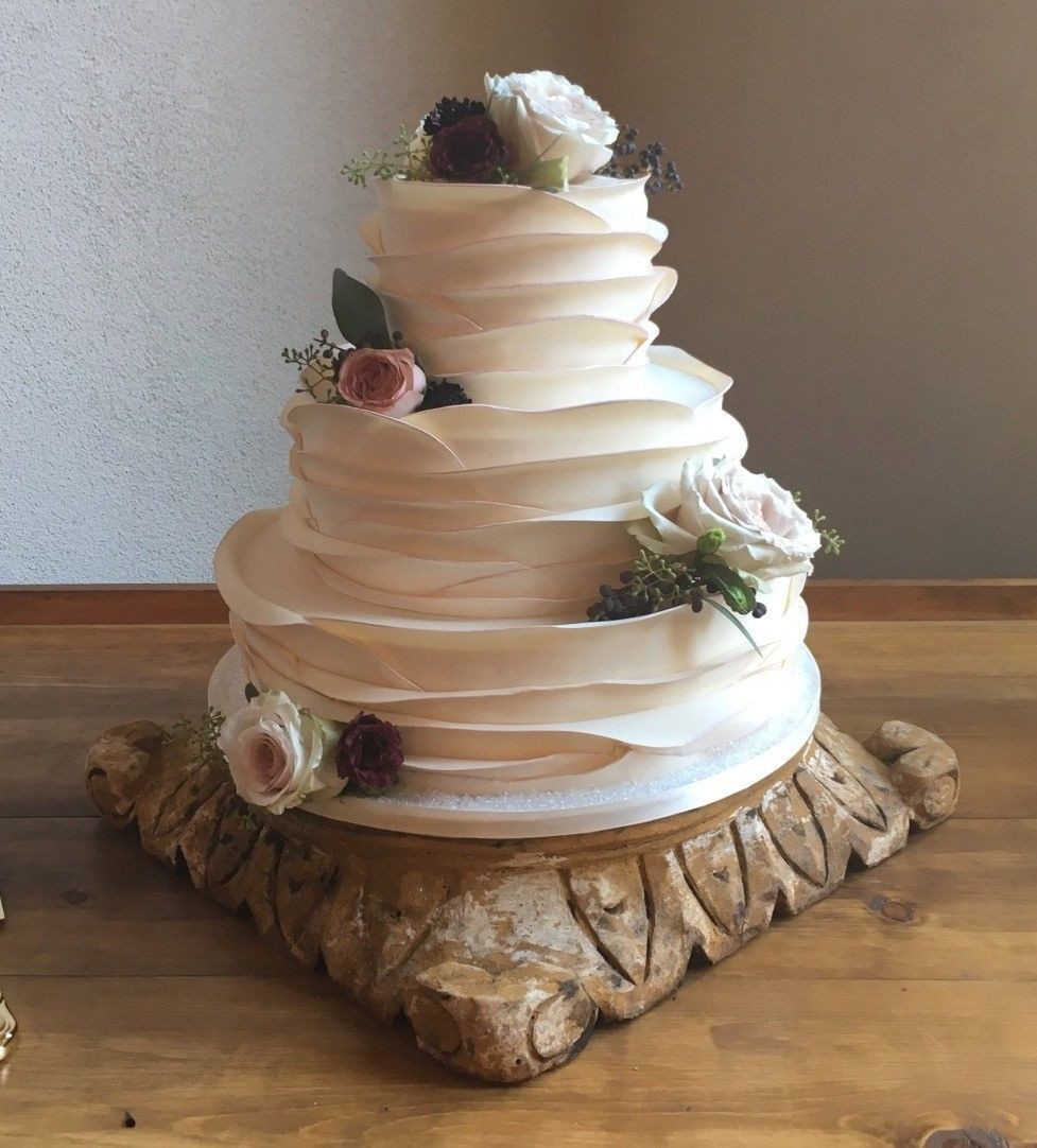 Wedding Cakes Photos
 Piece of Cake Wedding Cake Gilbert AZ WeddingWire