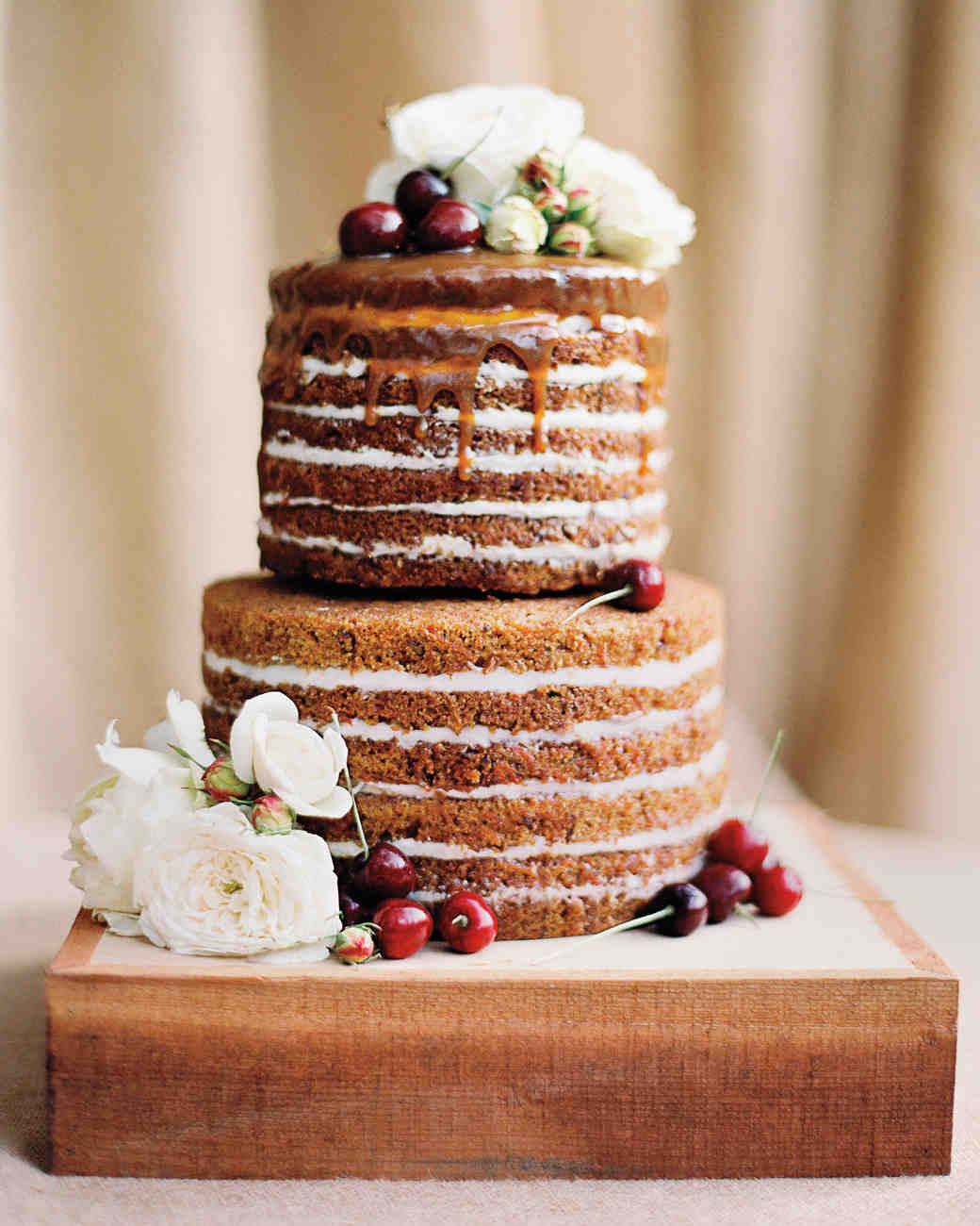 Wedding Cakes Pics
 42 Fruit Wedding Cakes That Are Full of Color and Flavor