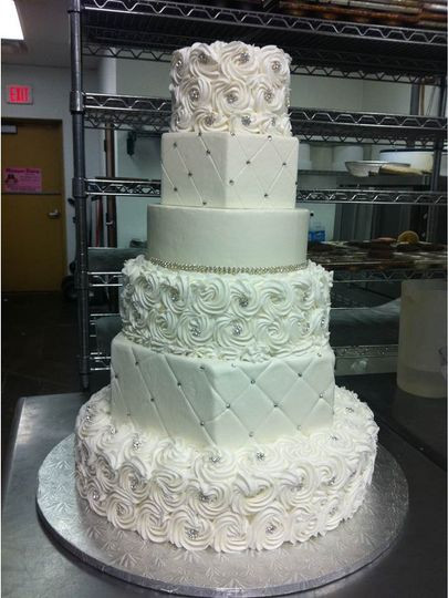 Wedding Cakes Plano Tx
 Meringue Bakery Plano Wedding Cake Plano TX WeddingWire